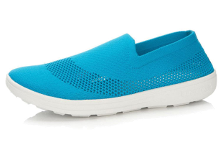 Lookbook Zapatillas de Correr Li-Ning Transpirables y Cómodas Azul Bajas. ACGL109-7