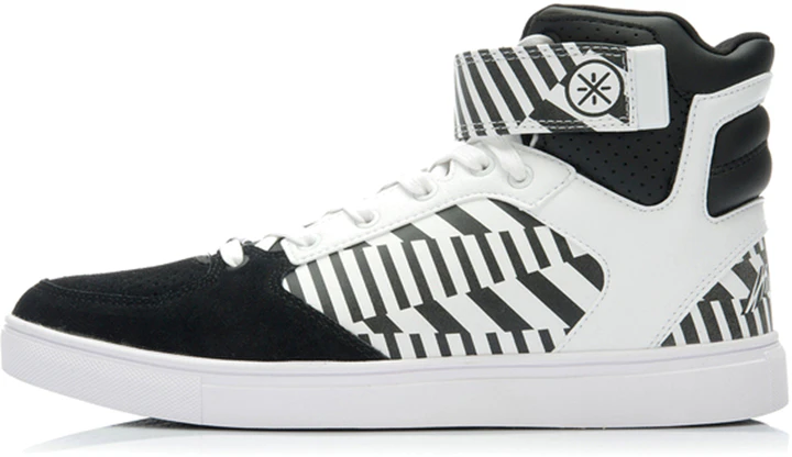 li-ning-comfort-high-top-retro-basketball-white-black-abck-001-1