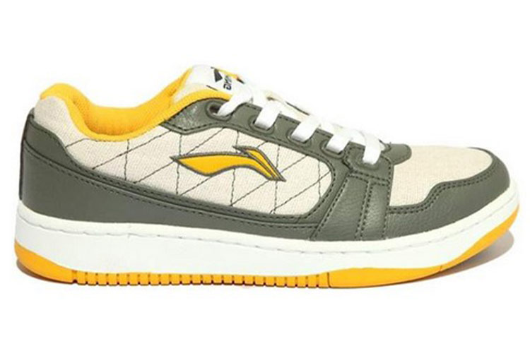 Order Li-Ning Comfort Low-Top 'Putih Hijau Kuning' Sneakers ALCF139-2
