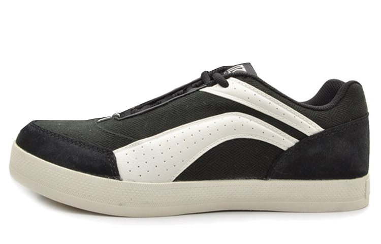 Buy Sneaker Rendah Li-Ning Kompas 'Hitam Putih' ALAH029-2