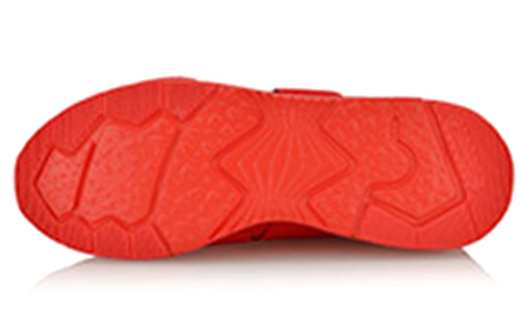 Lookbook 李寧コンフォートランニングシューズ「赤・アウトドアカジュアル」 AGCM059-4