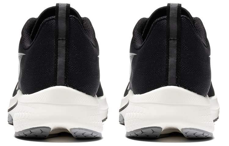 Shop Li-Ning Dark Horse 5 'Negro Blanco' ARMT047-3