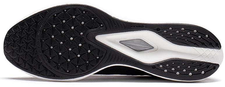 LiNing李寧 赤兔6pro 穩定支援 柔軟鞋面 能量反彈中底 減震防滑耐磨 低筒 跑步鞋 黑色 Purchase LiNing李寧 赤兔6pro 穩定支援 柔軟鞋面 能量反彈中底 減震防滑耐磨 低筒 跑步鞋 黑色