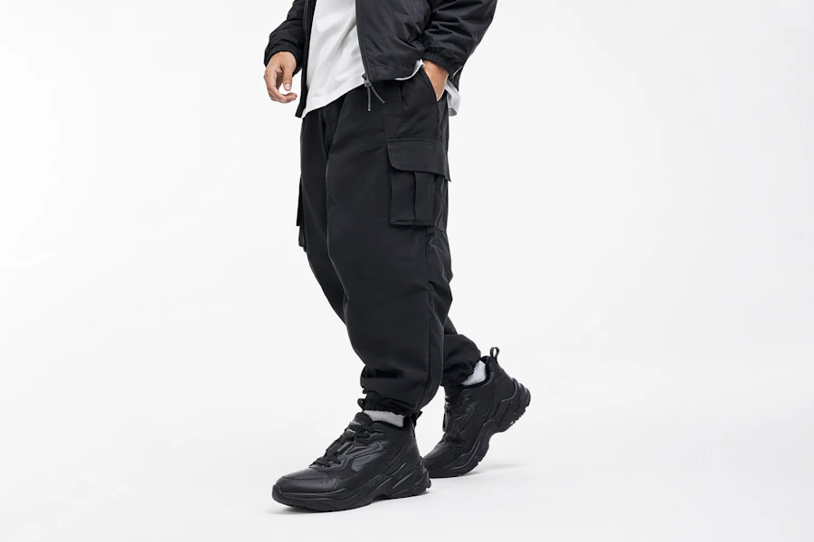 Li-Ning Defender 'Hitam' Sepatu AGLT127-1 Order Li-Ning Defender 'Hitam' Sepatu AGLT127-1