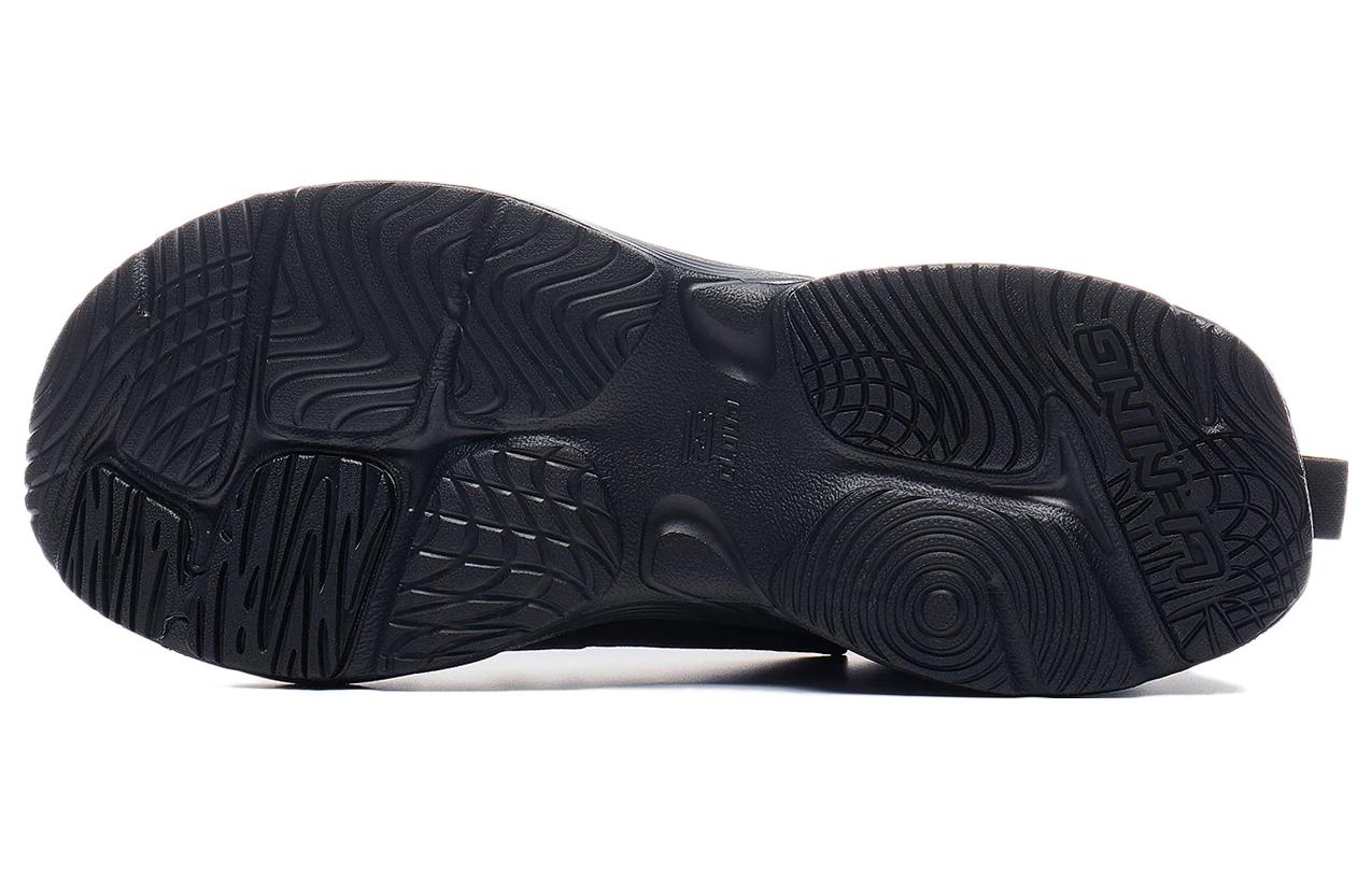 Sizing Li-Ning Defender 'Hitam' Sepatu AGLT127-1