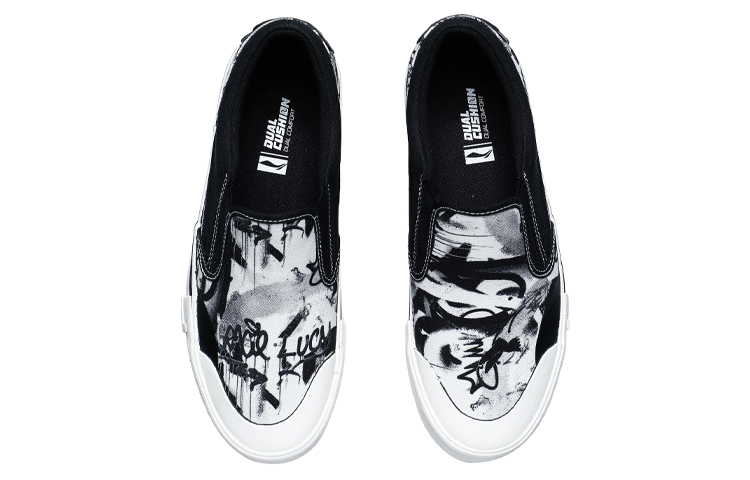 Shop LiNing李寧 迪士尼聯名 SLIP-ON 防滑耐磨休閒板鞋 白黑