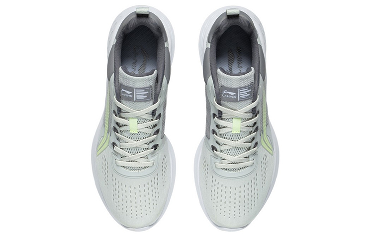 Shop LiNing李寧 eazGo 低筒 跑步鞋 男款 灰色