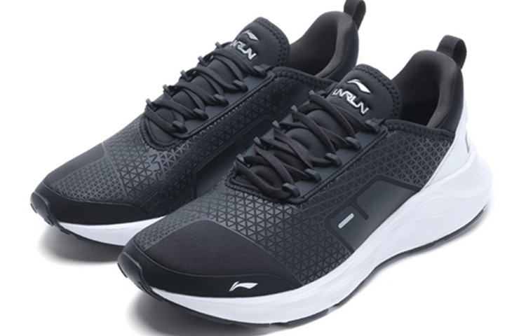 Lookbook Li-Ning Element 'Negro Blanco' ARHQ053-4