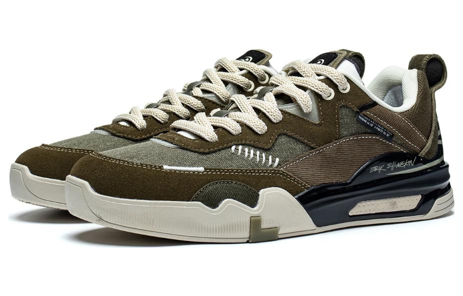 Lookbook Kasut Papan Selaju Li-Ning Ellington 'Hijau Zaitun' AEPR009-29