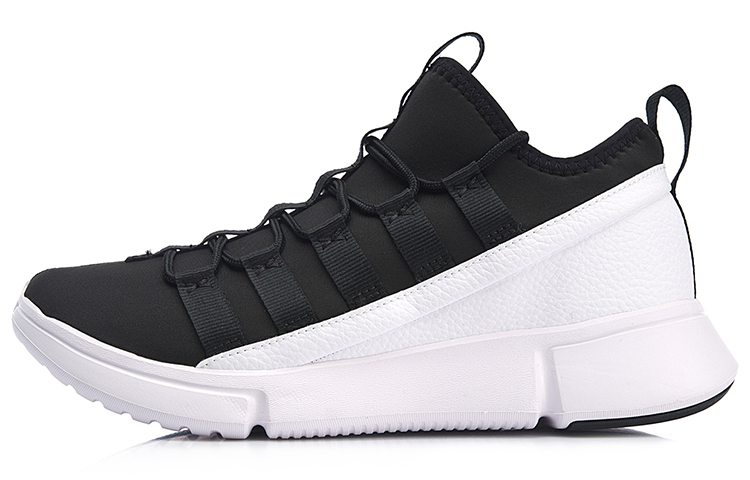 Li-Ning Essence 2.0 New York Fashion Week 'White Black' AGBN023-1