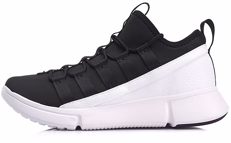 li-ning-way-of-wade-2-high-black-white-new-york-fashion-week-agbn-023-1