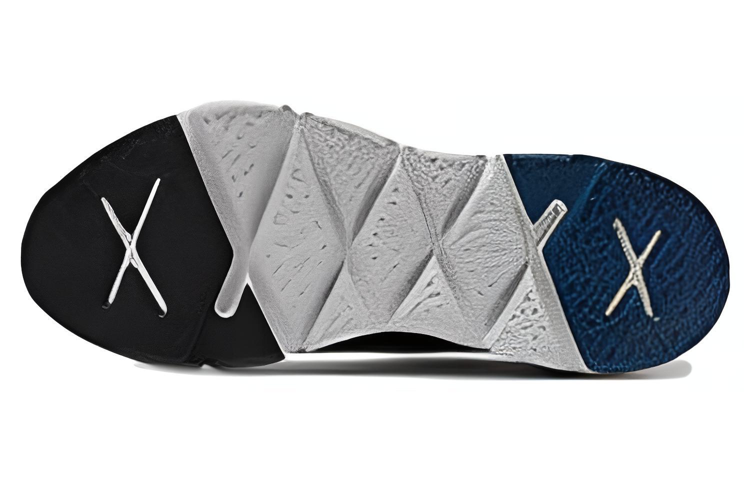 Shop 李宁悟道2.3 Delta Shield 回彈 低幫 復古籃球鞋 男款 白色