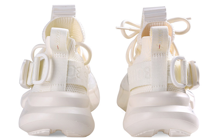 Shop Li-Ning Essence 2.3 x Neil Barrett 'Putih' AGBQ121-3
