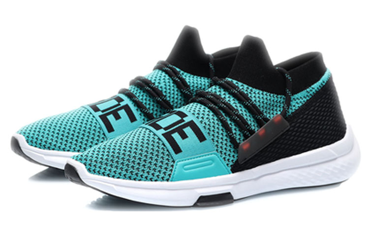 Lookbook Li-Ning Essence Low ''Vert Porcelaine Glacée''. AGWP017-4