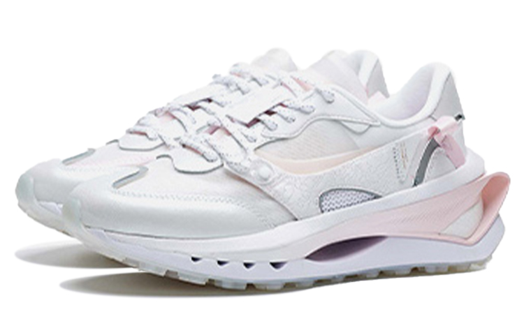 Lookbook Li-Ning Eternal Premium Sepatu Pria AGCS122-1