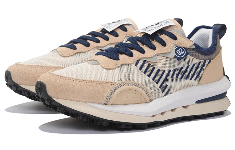 Lookbook Li-Ning Eterno V2 AGCS025-5