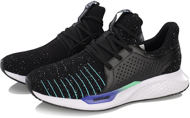 리닝 익시드 모드 '블랙 그린' (Li-ning Exceed Modeu 'Beullaek Geurin') AGLN117-1 Lookbook 리닝 익시드 모드 '블랙 그린' (Li-ning Exceed Modeu 'Beullaek Geurin') AGLN117-1