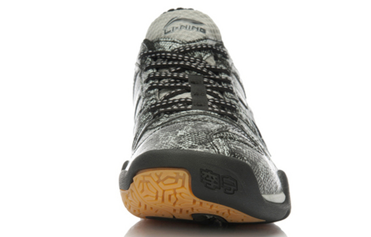 Shop Li-Ning Fast Launch Series 'Ground Flight Basic Black' AYTK079-1