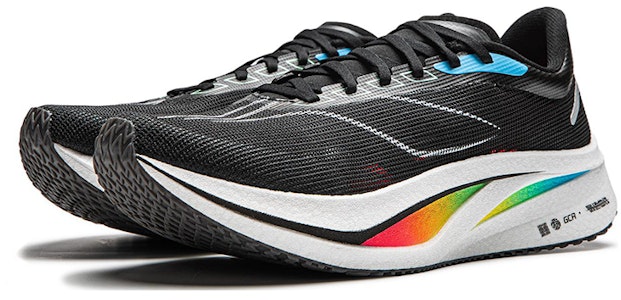 Li-Ning Feidian 4 Challenger 'Hitam Pelbagai' ARMU005-17 Lookbook Li-Ning Feidian 4 Challenger 'Hitam Pelbagai' ARMU005-17