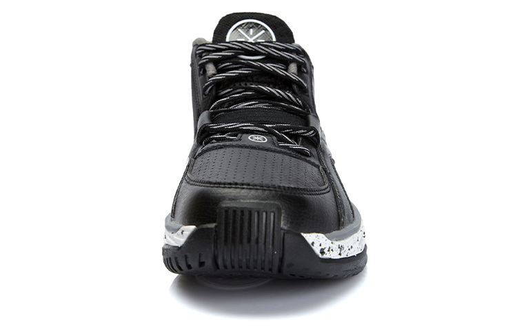 Shop Li-Ning Fission 2.5 ''Tuff Wade Schwarz Weiß'' ABFK031-1