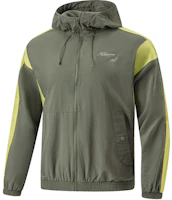 Li-Ning Fitness Series Water-Resistant Logo Print Windbreaker Jacket Green AFDU061-7 Li-Ning Fitness Series Water-Resistant Logo Print Windbreaker Jacket Green AFDU061-7