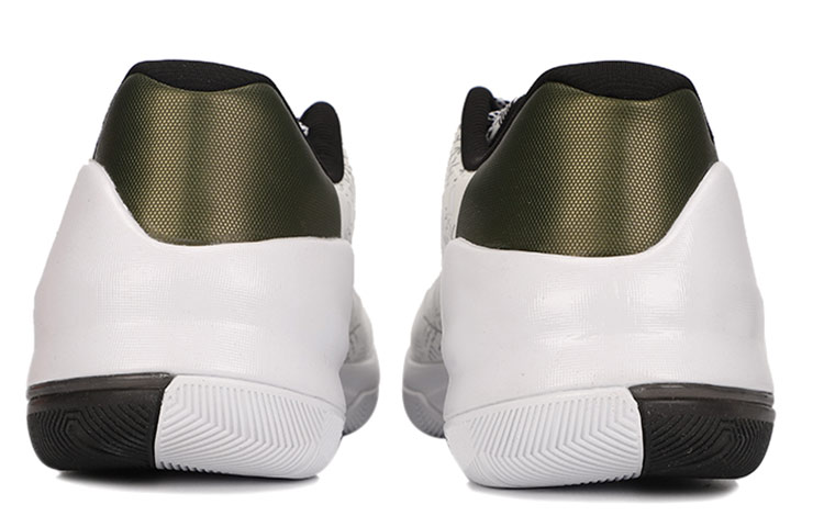 Lookbook 李宁 闪击 3 '银灰' ABAP127-3