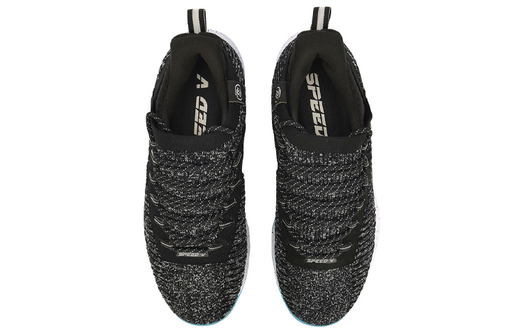 Shop Li-Ning Flash Attack 5 'PlayOff Hitam Putih' ABAP011-1