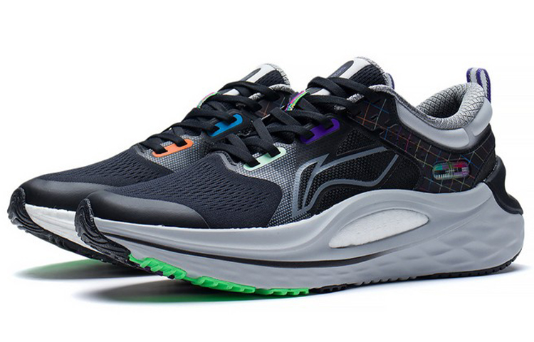 Lookbook Li-Ning Furious Rider 6 'Hitam Kelabu' ARZS001-11