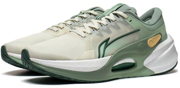 LiNing李寧 烈駿7代 耐磨減震 低筒 跑步鞋 男款 綠色 Lookbook LiNing李寧 烈駿7代 耐磨減震 低筒 跑步鞋 男款 綠色