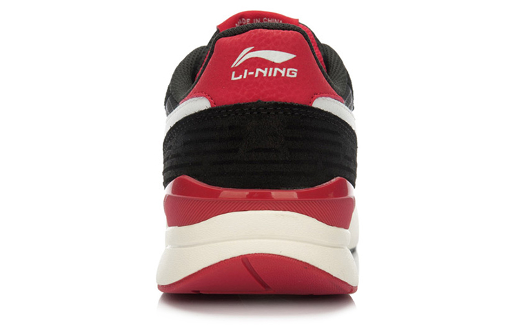 Shop LiNing李寧 光榮 輕便經典跑步鞋 黑紅