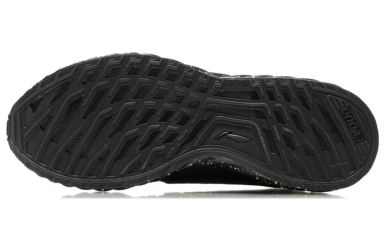 Purchase Li-Ning Heiyun 'Hitam' Sneakers ARHN267-1