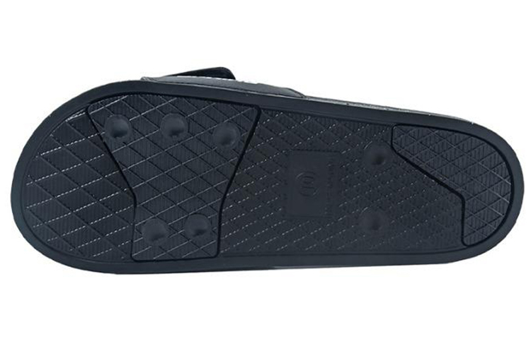 Shop Li-Ning Iron Zwart ''Casual Sport Slipper'' ASDS021-2