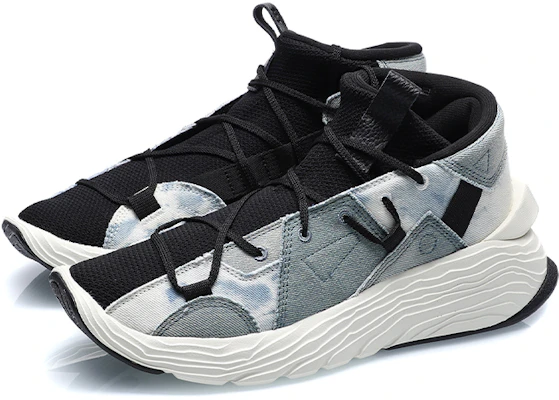 Li-Ning Chaussures de Sport Hiver Kung Fu ''Bleu Noir''. AGBQ073-4 Lookbook Li-Ning Chaussures de Sport Hiver Kung Fu ''Bleu Noir''. AGBQ073-4