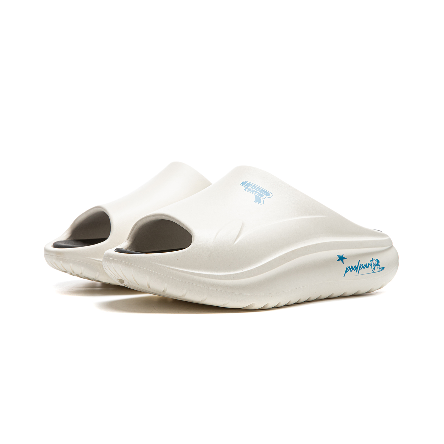 Lookbook 李宁英雄联盟 × 拖鞋“泳池派对白” AGAU027-2