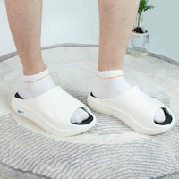 Selipar Li-Ning League of Legends x 'Pool Party Putih' AGAU027-2 Sizing Selipar Li-Ning League of Legends x 'Pool Party Putih' AGAU027-2