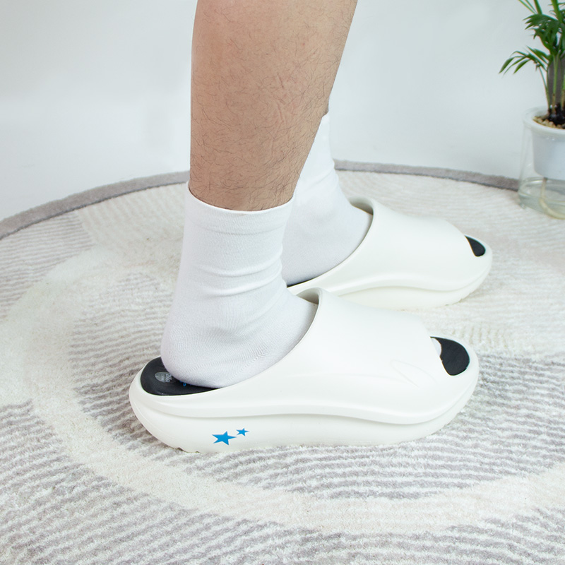 Cheap 李宁英雄联盟 × 拖鞋“泳池派对白” AGAU027-2