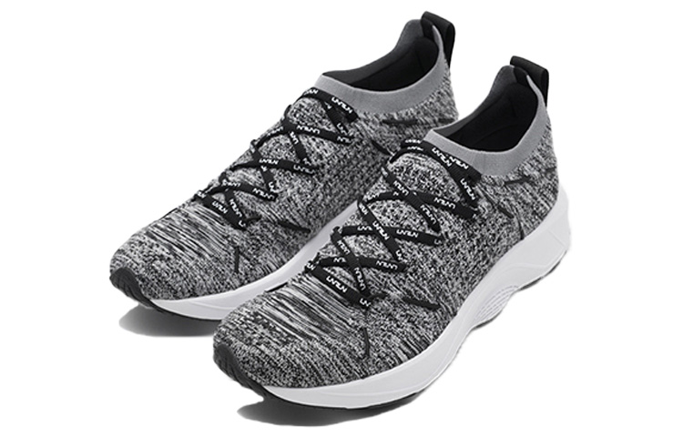 Lookbook 리닝 초경량 충격흡수 러닝화 '락 그레이' (Li-Ning Rock Grey) ARHN103-5