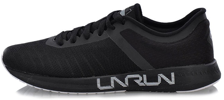 li-ning-lightweight-shock-absorbing-running-sneaker-black-arbn-011-2