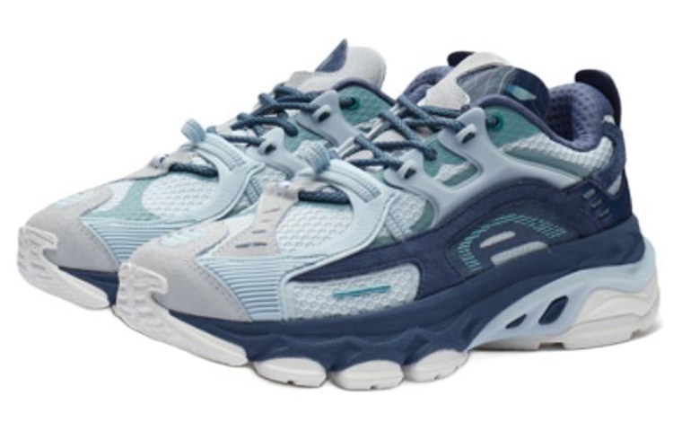 Lookbook Li-Ning Ling Yue 'Biru Putih' ARLR021-1