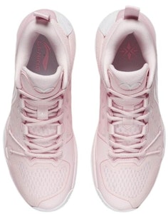 李宁 利刃 2.0 Low 轻量回弹 低帮实战篮球鞋 新若粉红 Lookbook 李宁 利刃 2.0 Low 轻量回弹 低帮实战篮球鞋 新若粉红