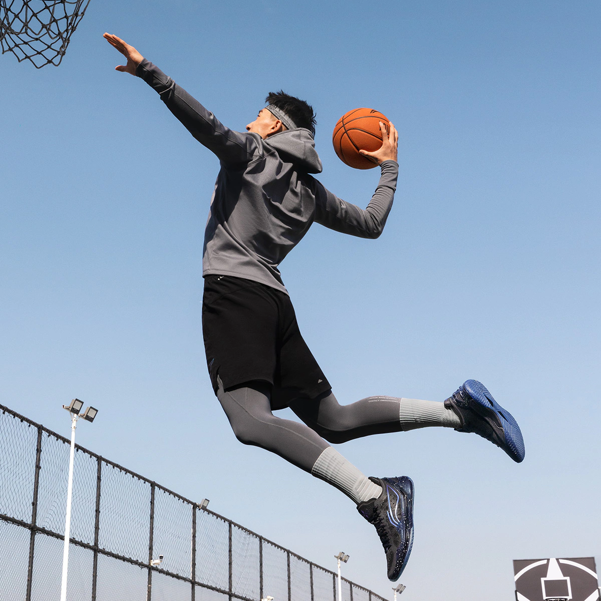 Li-Ning Liren 4 V2 'Black Obsidian'