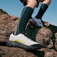 Li-Ning Lite V3 'Abu-Abu' AHTU001-1 3