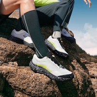 Li-Ning Lite V3 'Abu-Abu' AHTU001-1 2