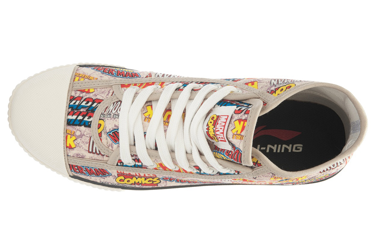Lookbook Li-Ning Série Marvel ''Beige Street'' ALAK089-1