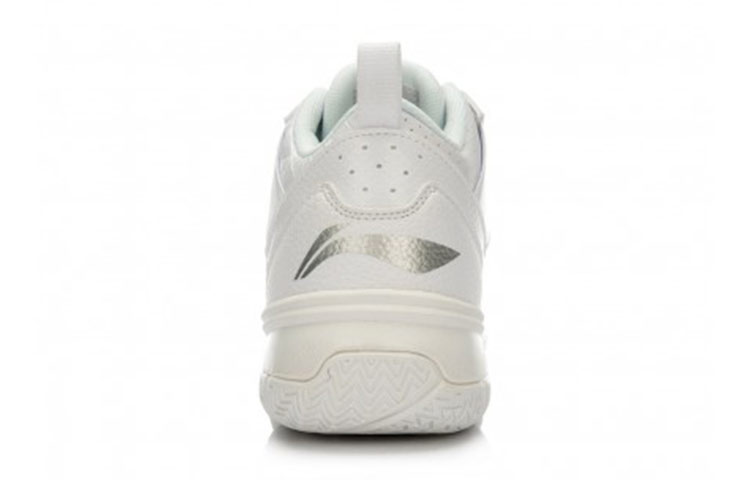 Purchase Li-Ning Zapatillas de Baloncesto Mid-Top 'Blancas' ABPK061-11
