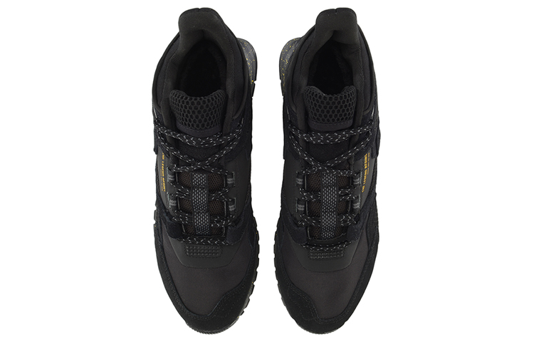 Shop Zapatillas Li-Ning Mid-Top para Correr 'Black Fleece' AGLP171-2