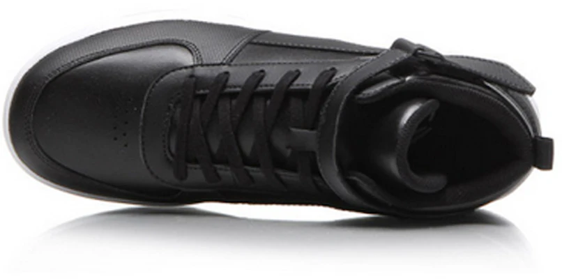 Li-Ning Mid Tops 'Hitam Putih' AGCM163-2 Lookbook Li-Ning Mid Tops 'Hitam Putih' AGCM163-2