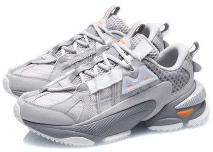 LiNing李寧 星雲 M1 減震防滑耐磨 低筒 運動休閒鞋 灰白 Lookbook LiNing李寧 星雲 M1 減震防滑耐磨 低筒 運動休閒鞋 灰白