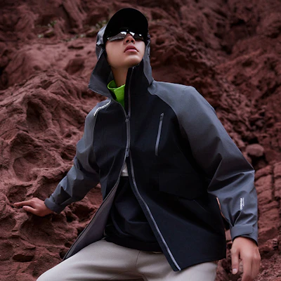 Li-Ning Outdoor CF Wanlong Armor Waterproof Windproof Hooded Jacket Black AFDT825-1 Shop Li-Ning Outdoor CF Wanlong Armor Waterproof Windproof Hooded Jacket Black AFDT825-1
