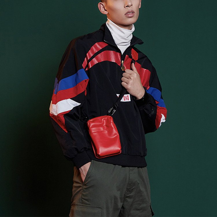 Details for Chaqueta Negra Unisex Li-Ning Paris Fashion Week Logo Colección AJDP015-2